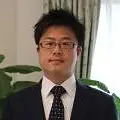 二瓶 泰範
