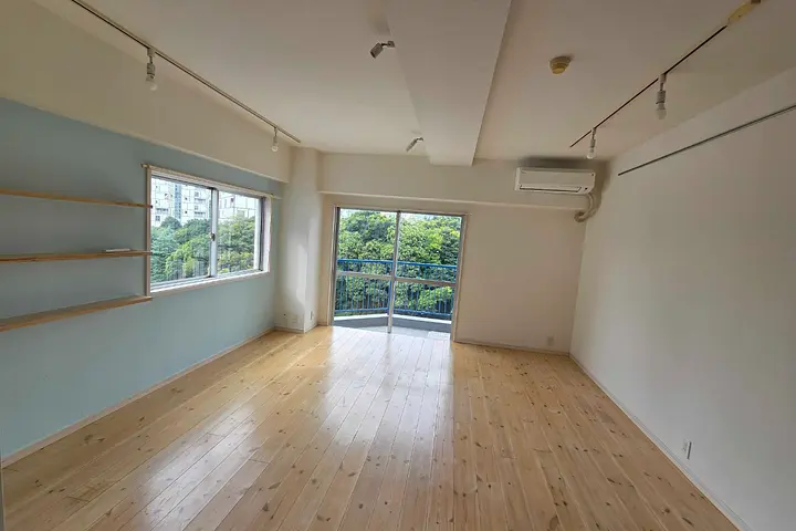 ベルベットジャパン株式会社画像3