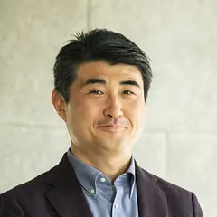 郷治友孝