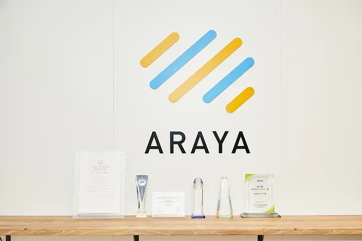 株式会社アラヤ