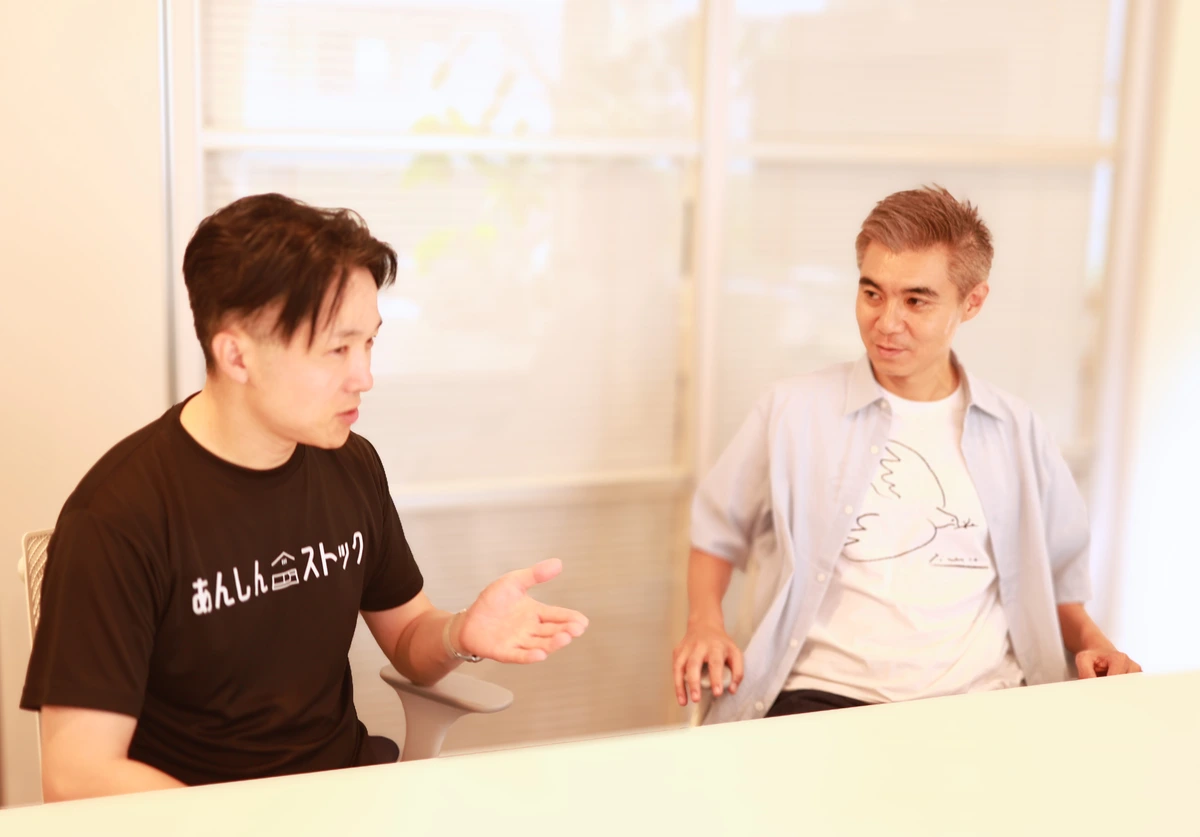 起業のきっかけについて語る薮原拓人氏