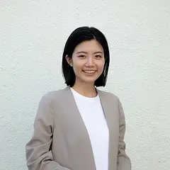 松井 麻悠子