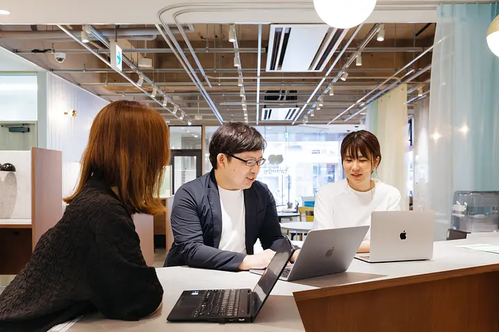 株式会社UKABU画像0