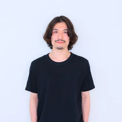 信澤 一誠