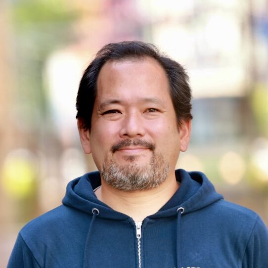 石井 裕之氏
